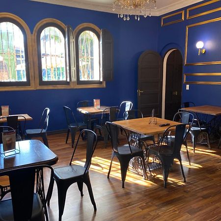Hostal El Raco Santiago Luaran gambar