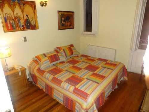 Hostal El Raco Santiago Luaran gambar